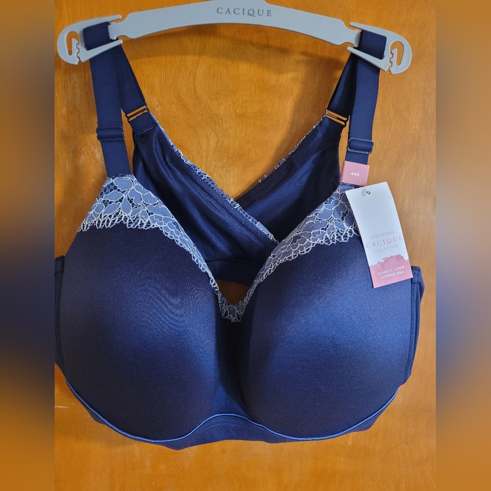 Torrid Cacique lightly lined lounge bra